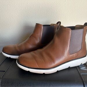 Cole Haan Tan Leather Chukka Boots